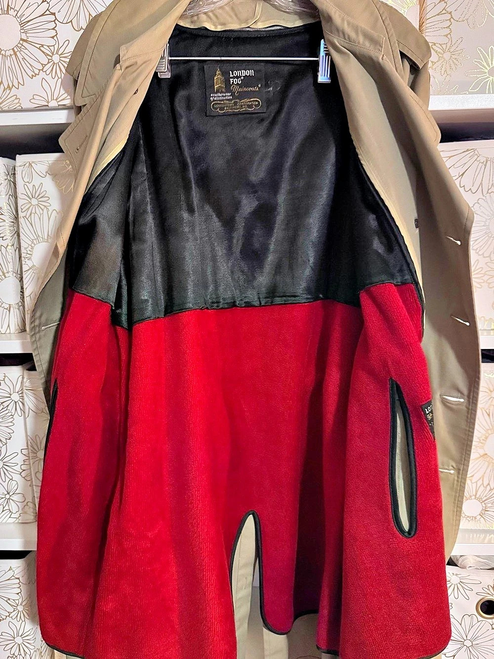 Vintage London Fog Mainline Black Trench Coat Red St Moritz Liner 42R